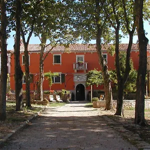 apartments-lazzarini-battiala.in-istria.net/